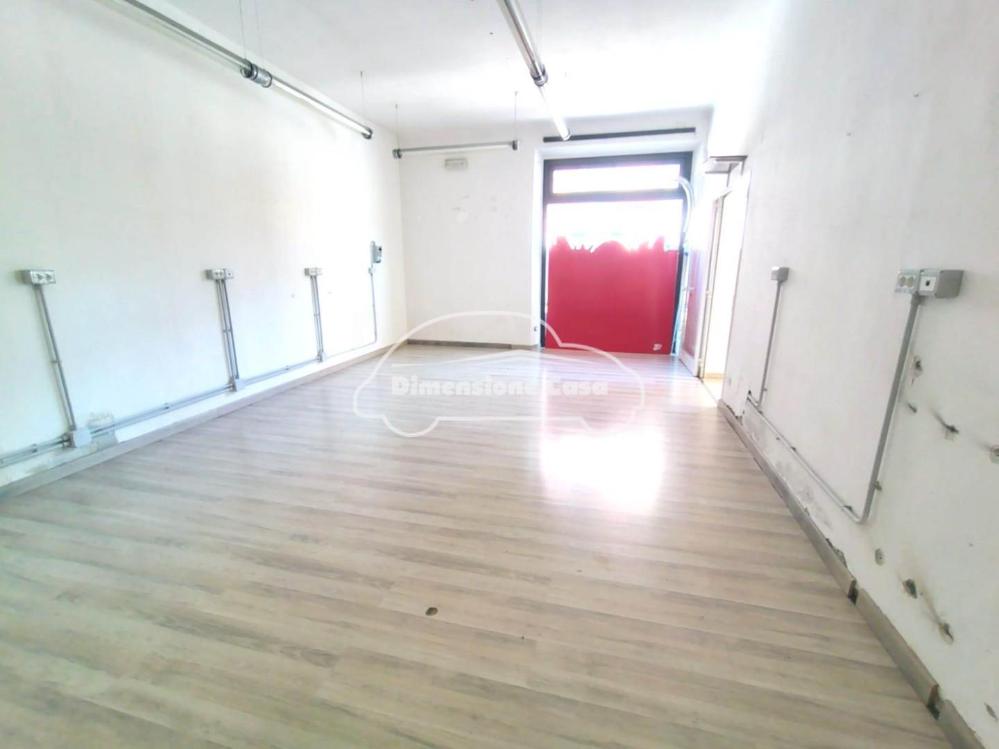 Locale commerciale in vendita, Lucca san concordio contrada