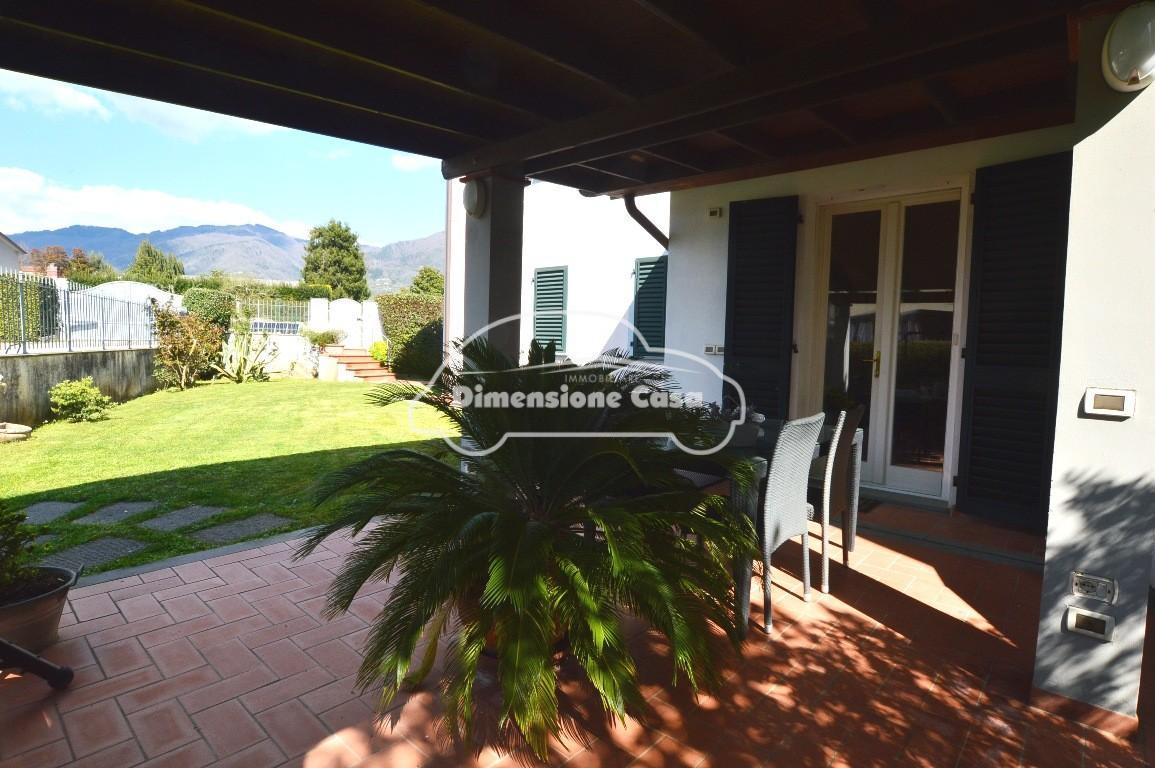 Villa con giardino, Capannori segromigno in monte