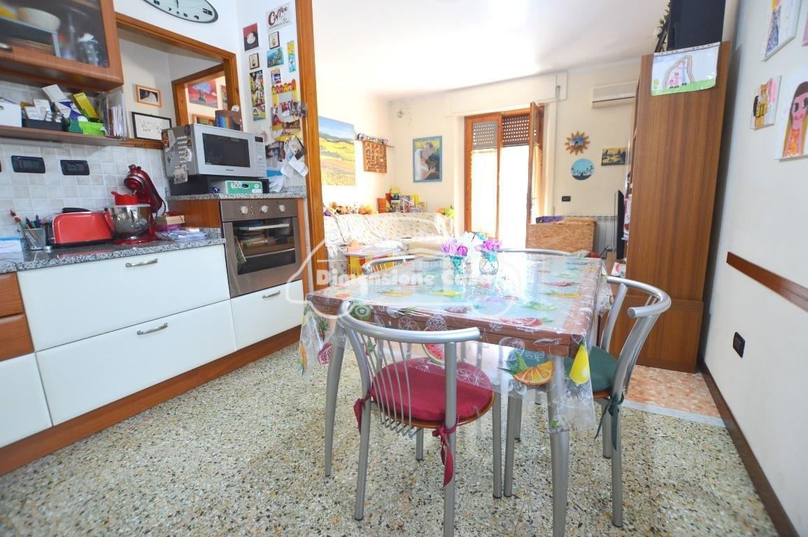 Trilocale in vendita, Capannori centro