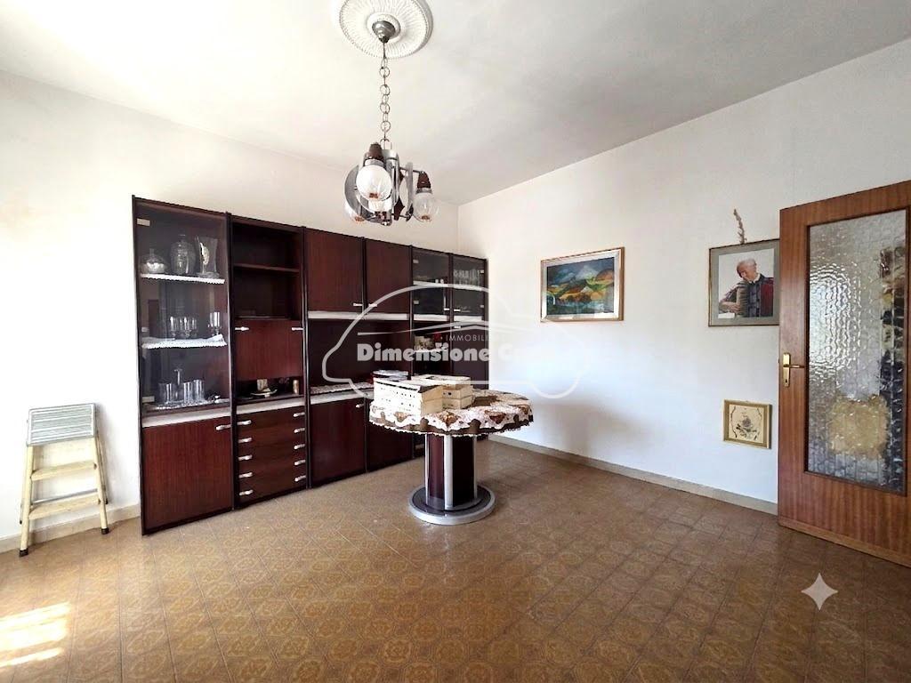Casa indipendente da ristrutturare a Porcari