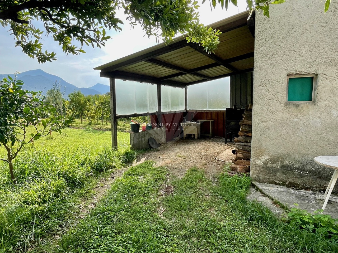 Casa indipendente con giardino a Pietrasanta