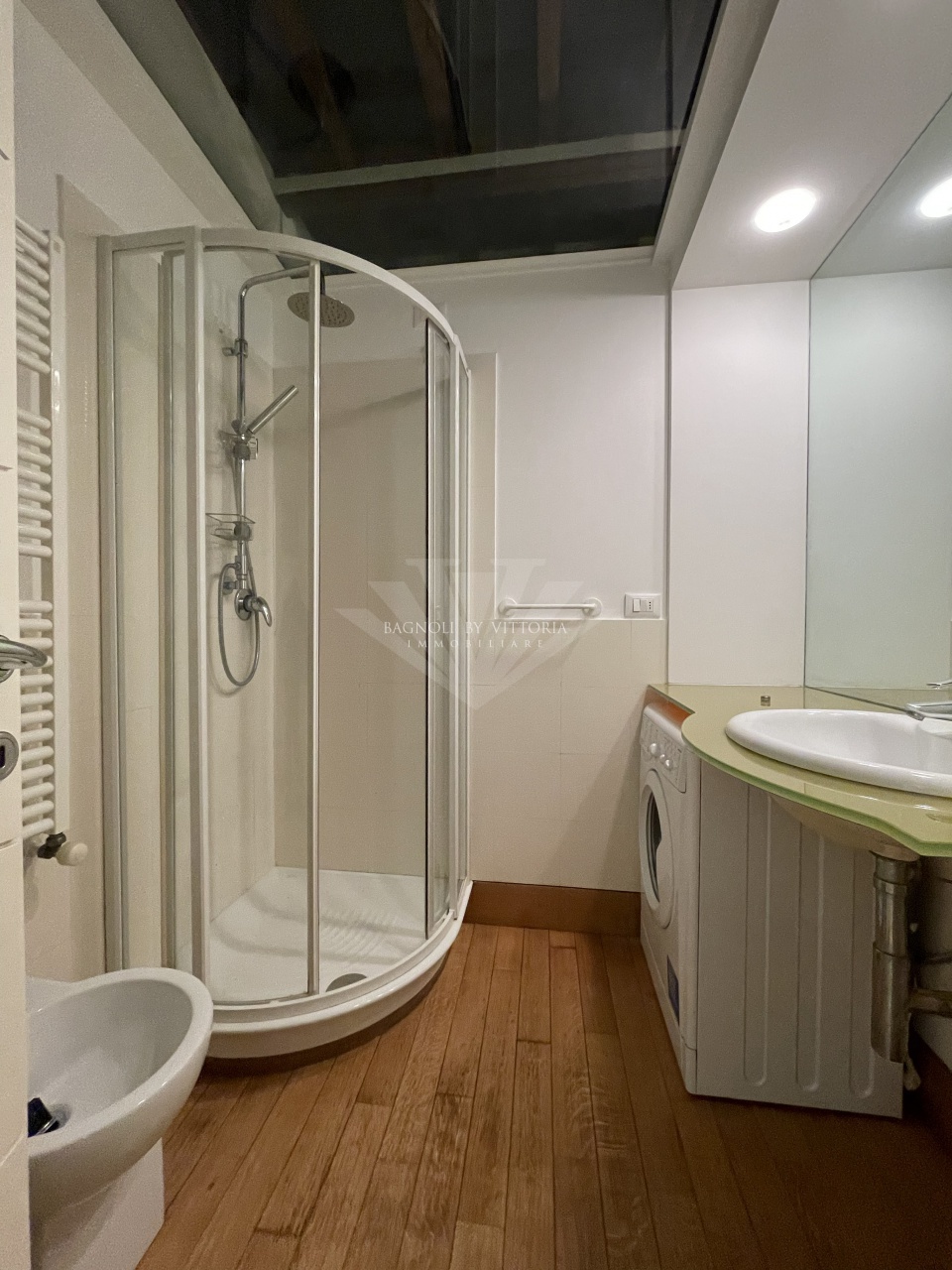 Trilocale arredato in affitto a Pietrasanta