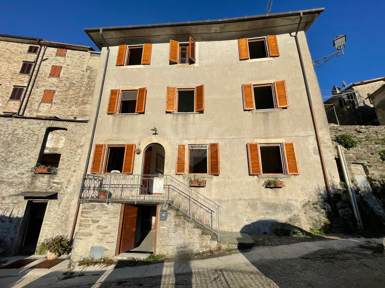 Casa indipendente in vendita in via strada comunale cardoso volegno pruno, Stazzema