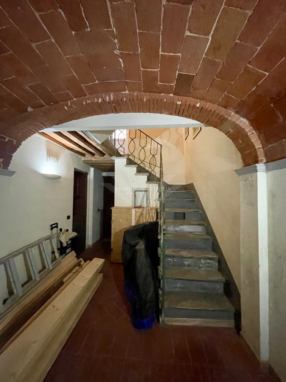 Appartamento da ristrutturare a Pietrasanta
