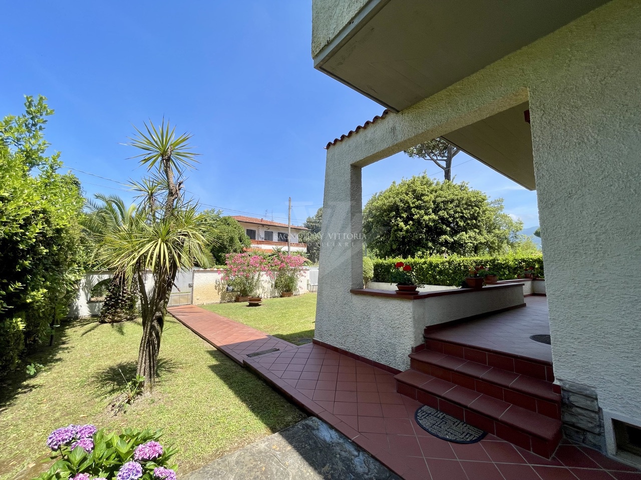 Villa arredata in affitto in via ricasoli, Pietrasanta