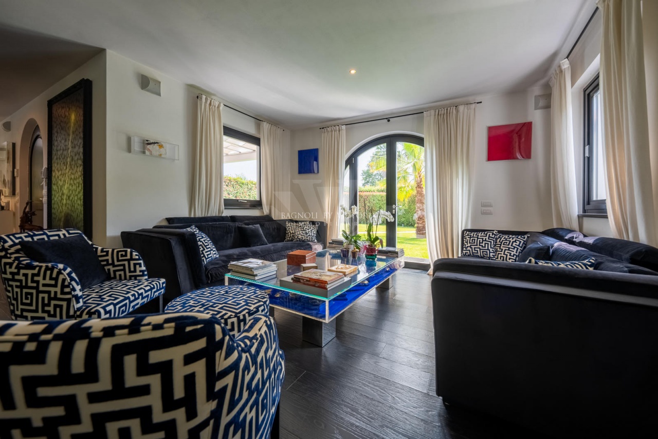 Villa in affitto in via fiumetto, Pietrasanta