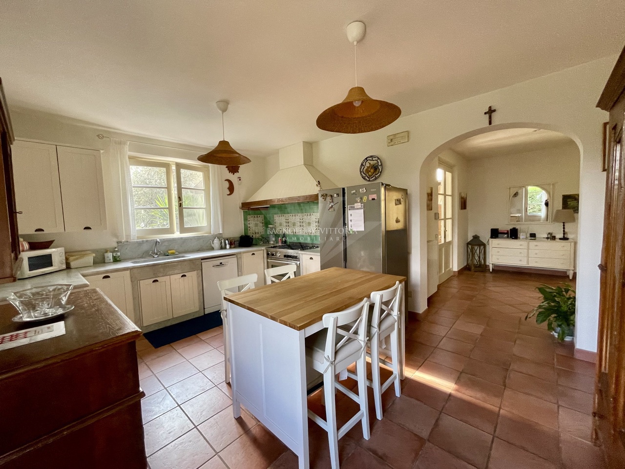 Villa con giardino a Seravezza