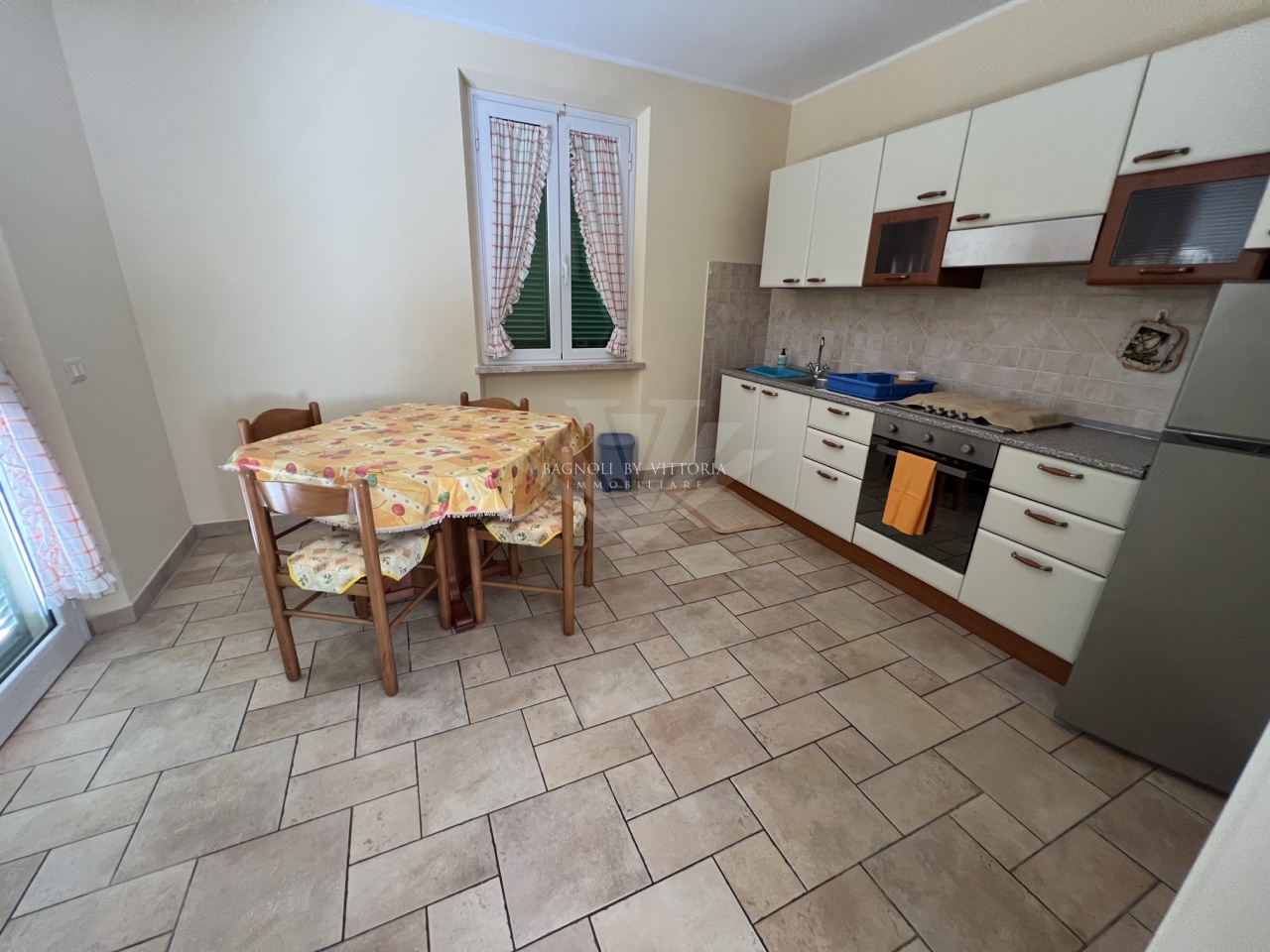 Villa arredata in affitto a Pietrasanta