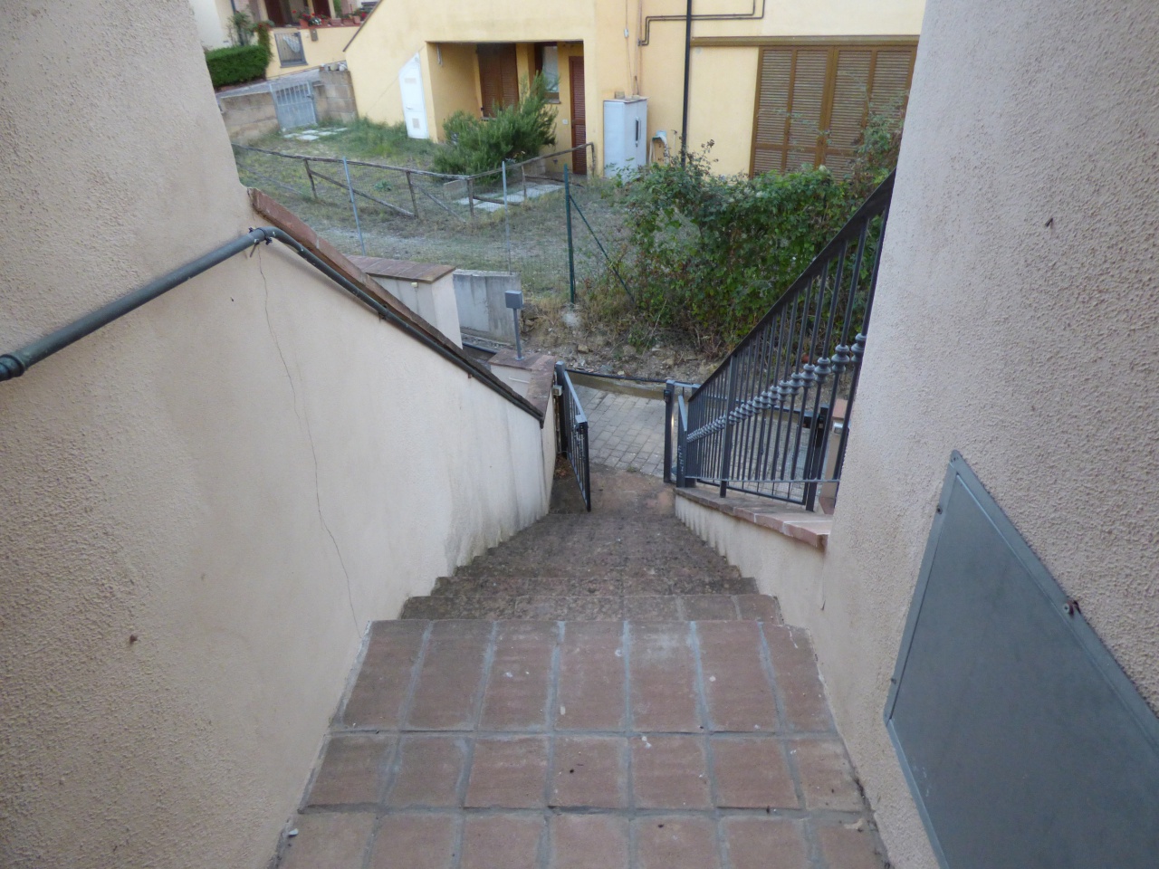 Vendesi appartamento con terrazzo a Monterotondo Marittimo