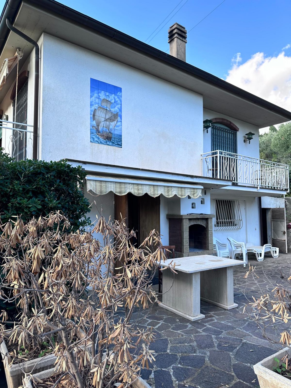 Villa in vendita a Campiglia Marittima