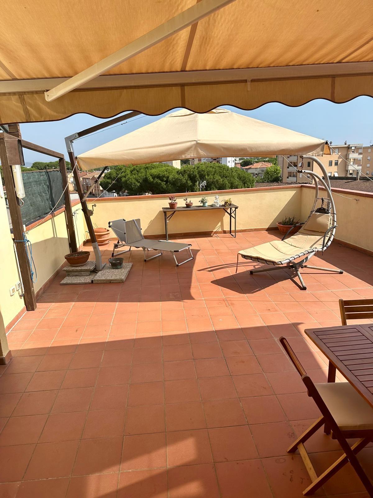 Attico con terrazzo, Campiglia Marittima venturina