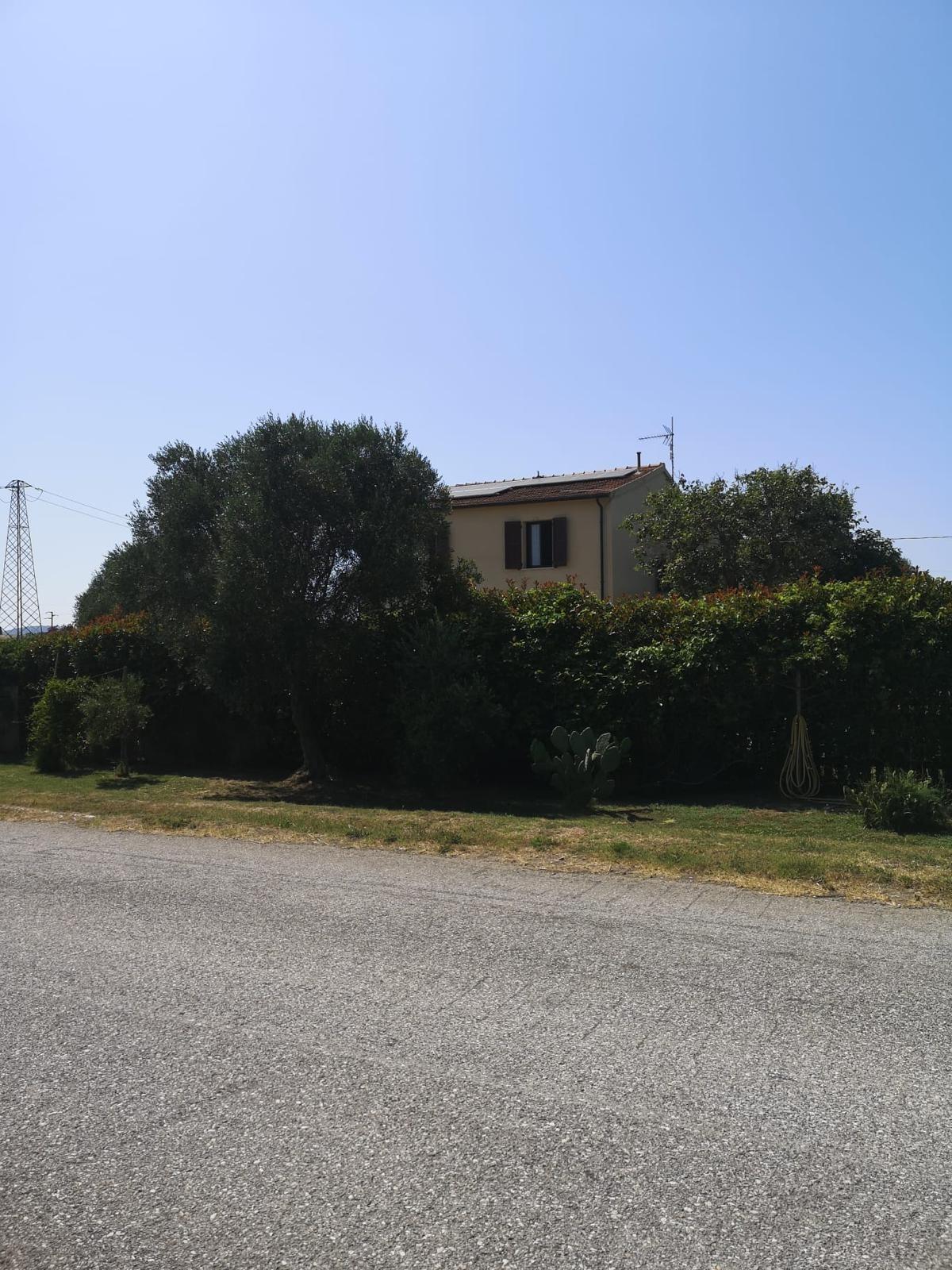 Casa indipendente in vendita a Campiglia Marittima