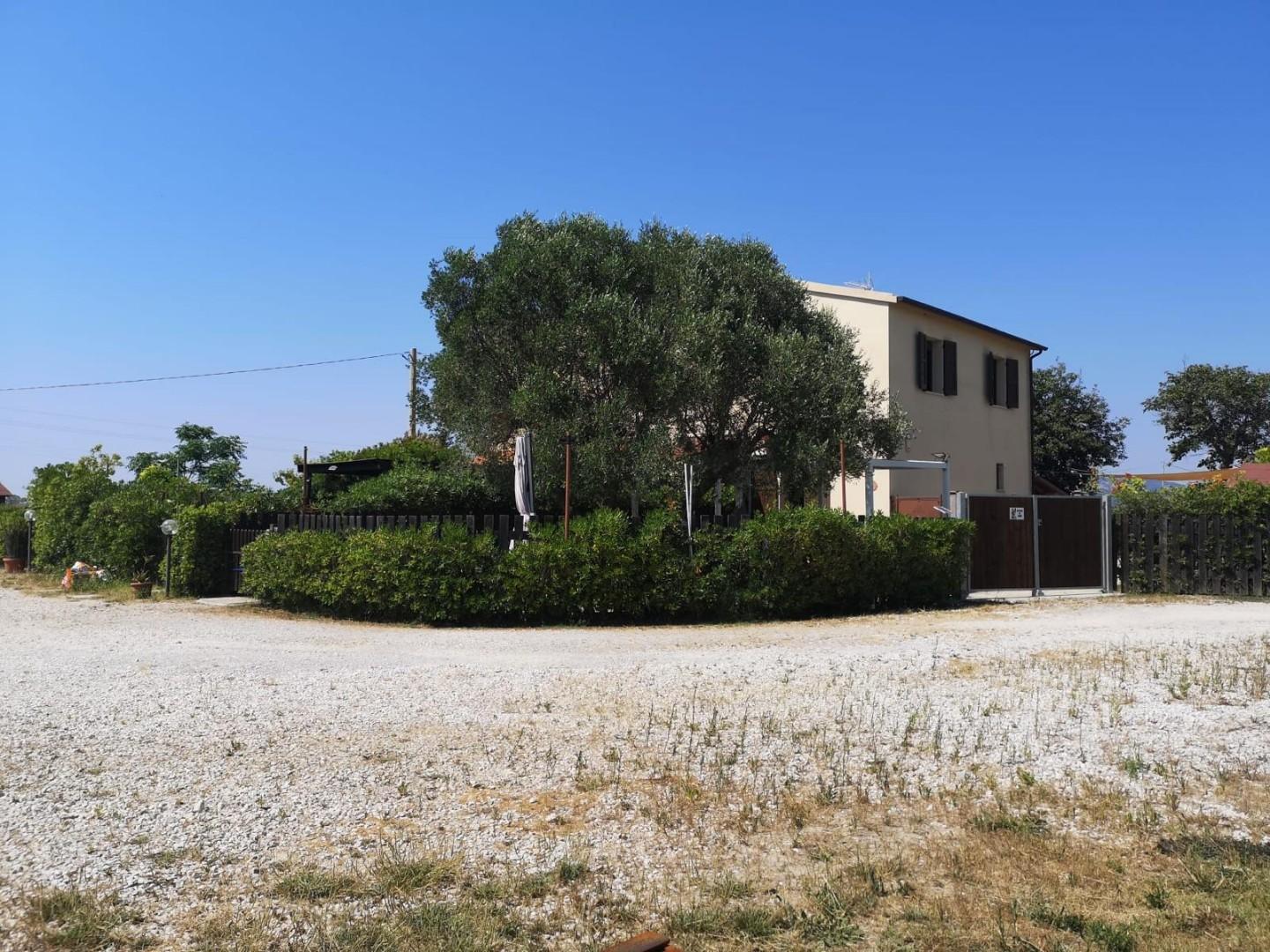 Casa indipendente in vendita a Campiglia Marittima