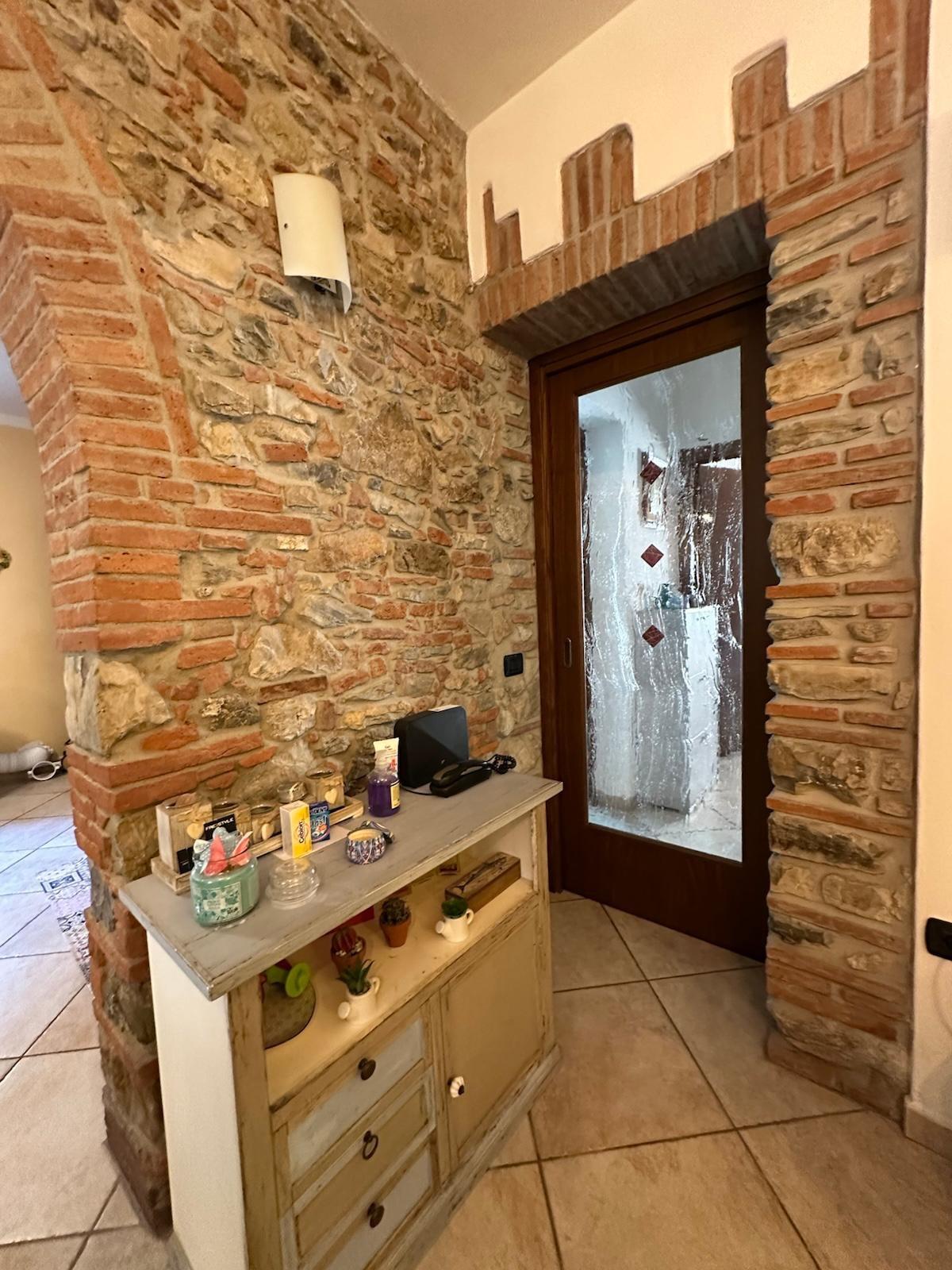 Quadrilocale in vendita a Suvereto