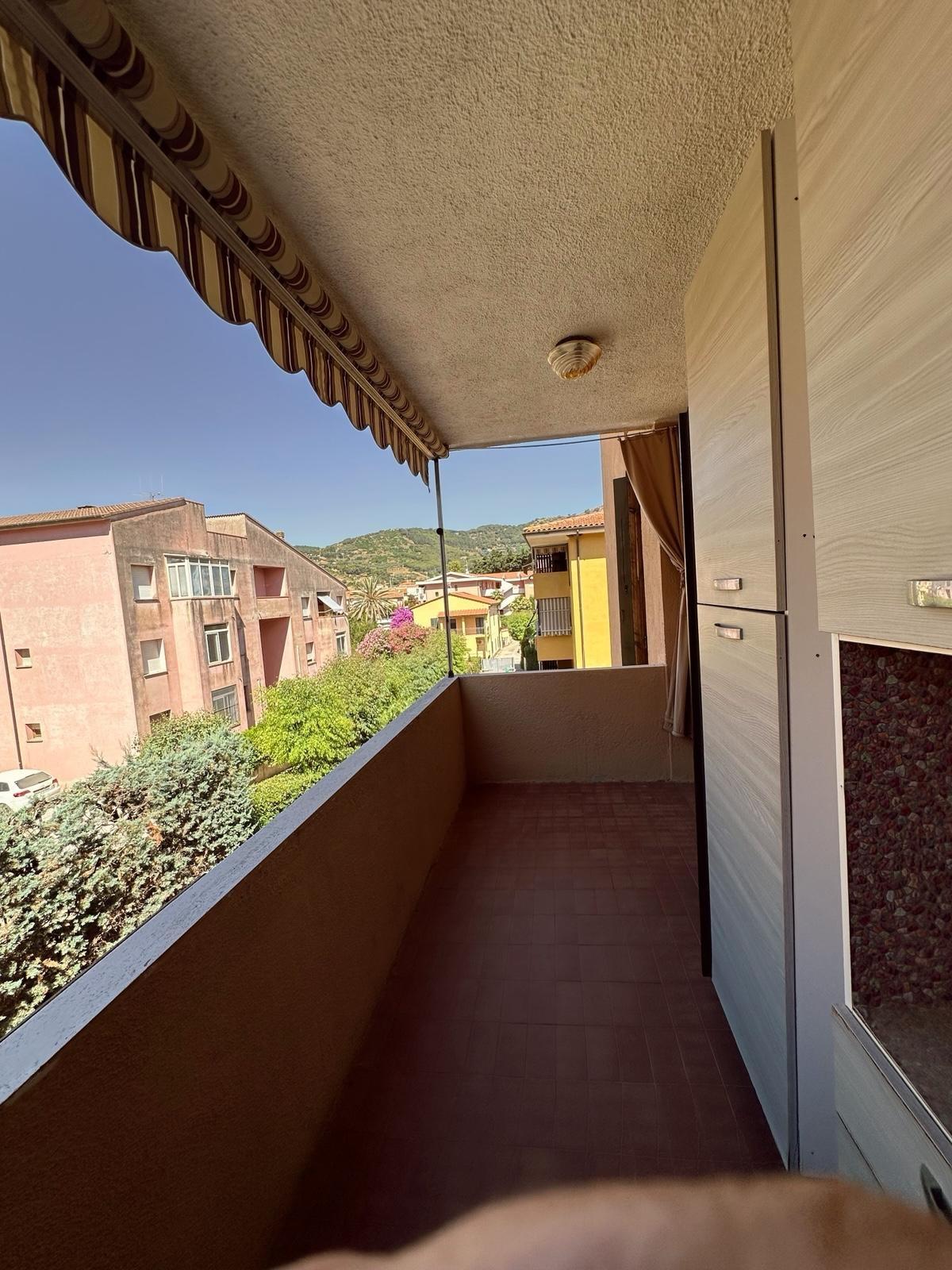 Trilocale con terrazzo a Porto Azzurro