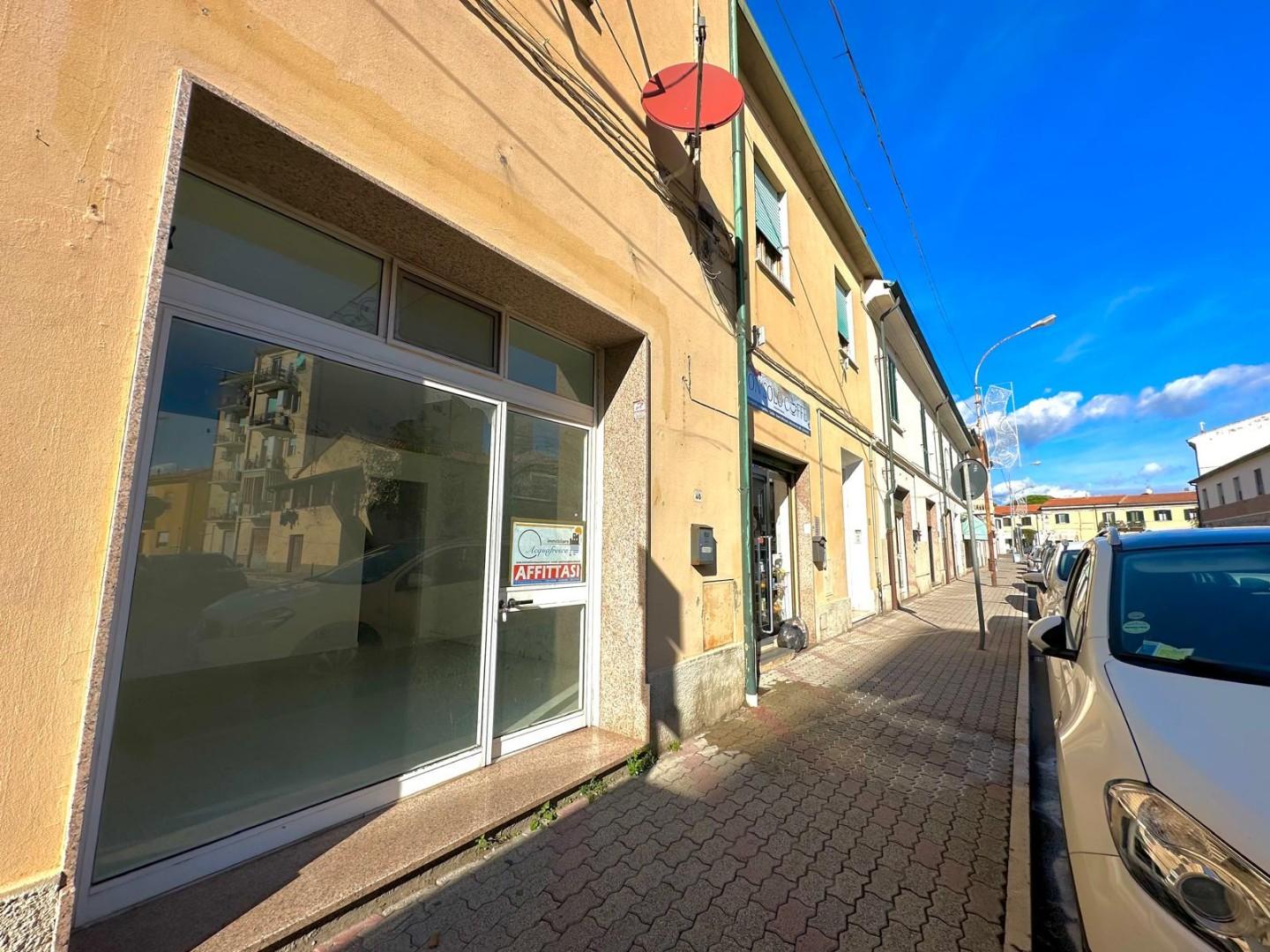 Locale commerciale in affitto, Campiglia Marittima venturina