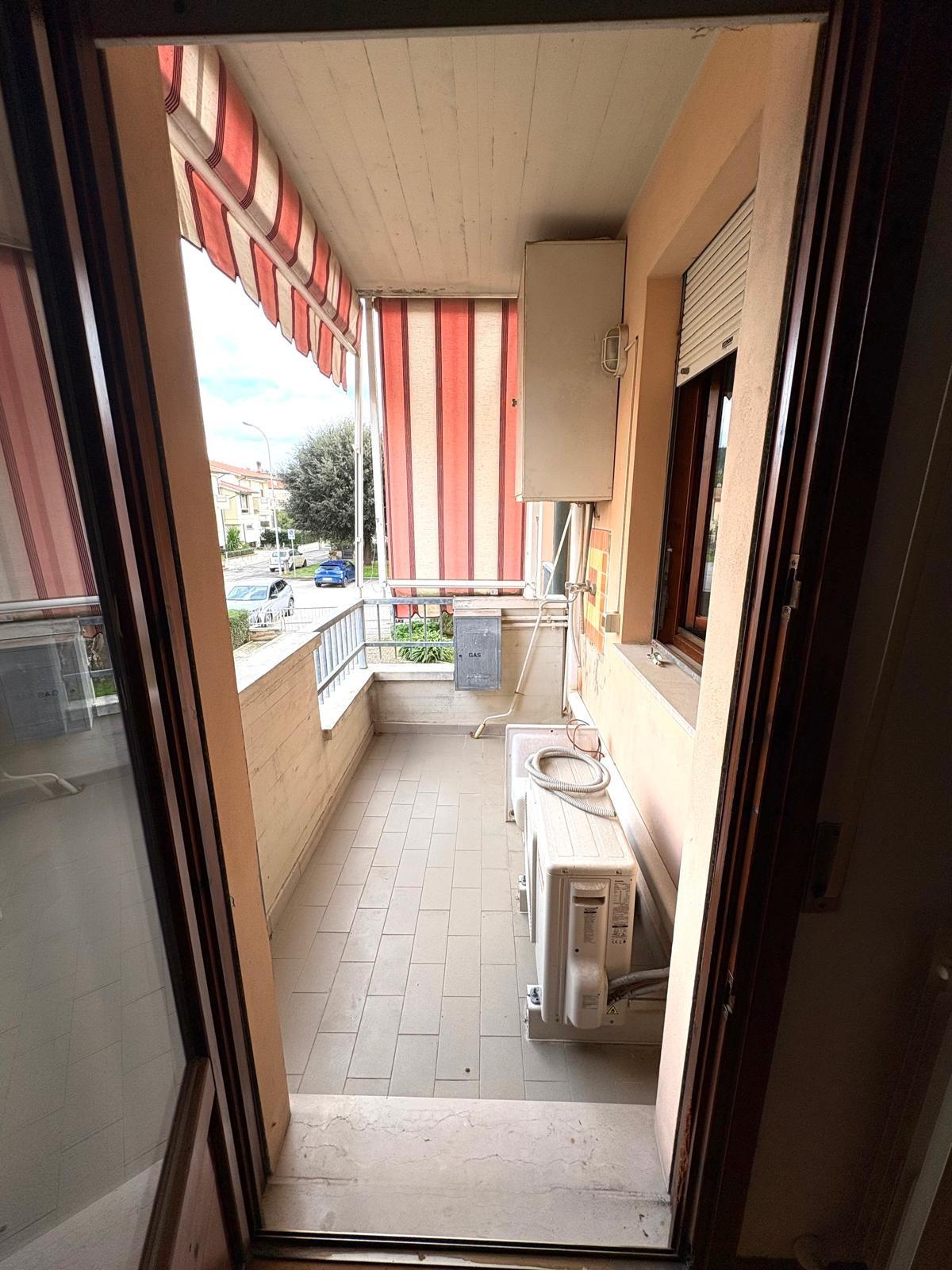 Bilocale con terrazzo, Campiglia Marittima venturina