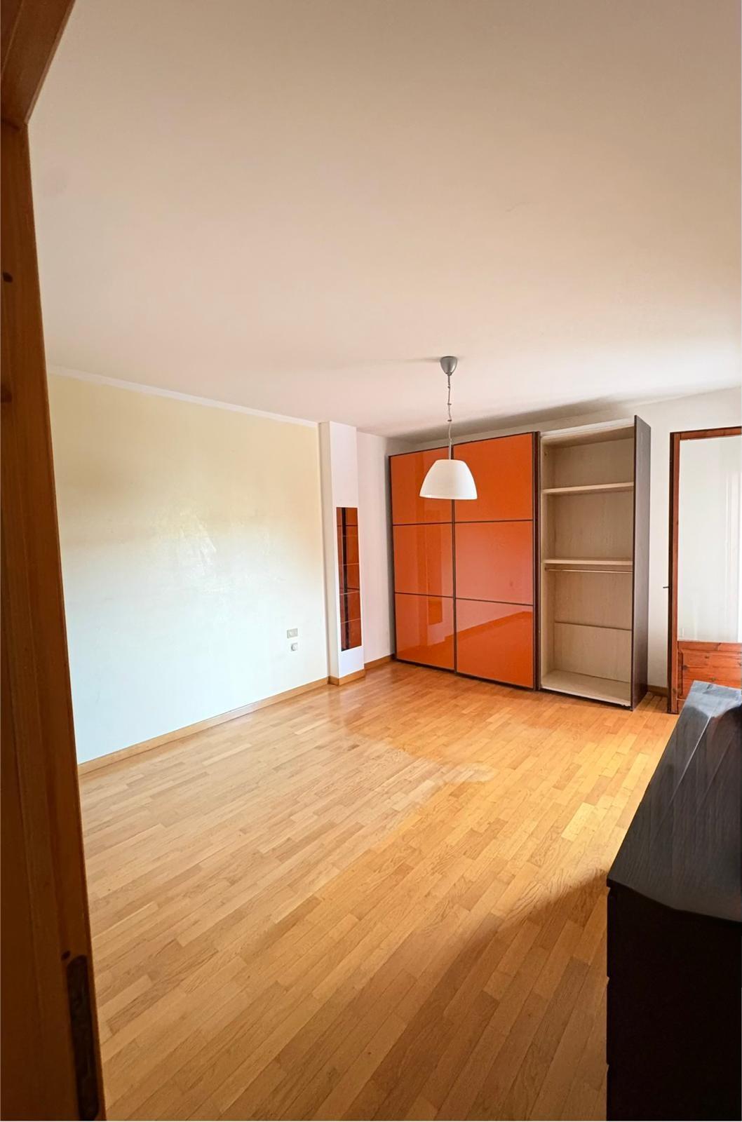 Bilocale con terrazzo, Campiglia Marittima venturina