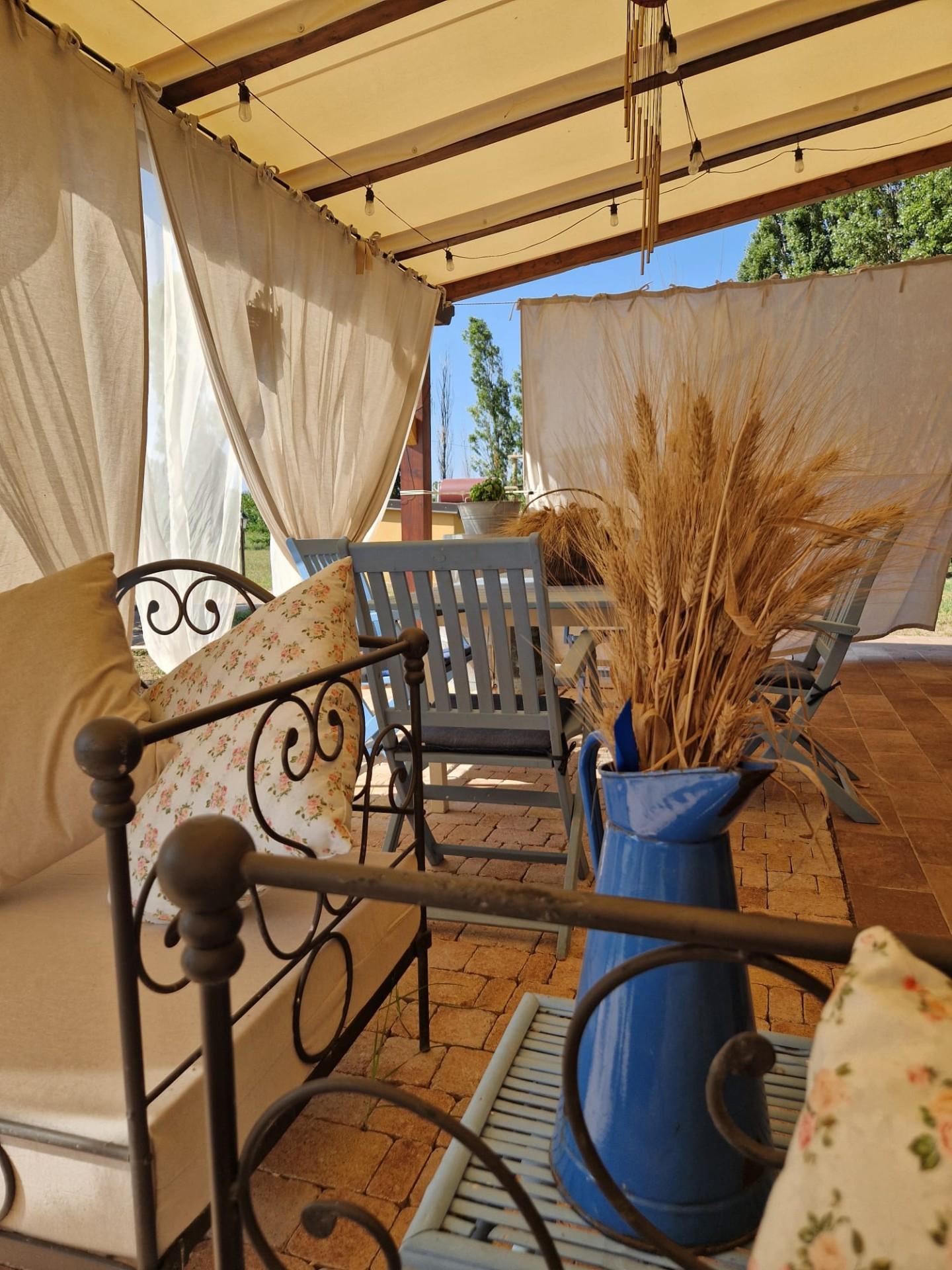 Casa indipendente con giardino, Campiglia Marittima venturina terme