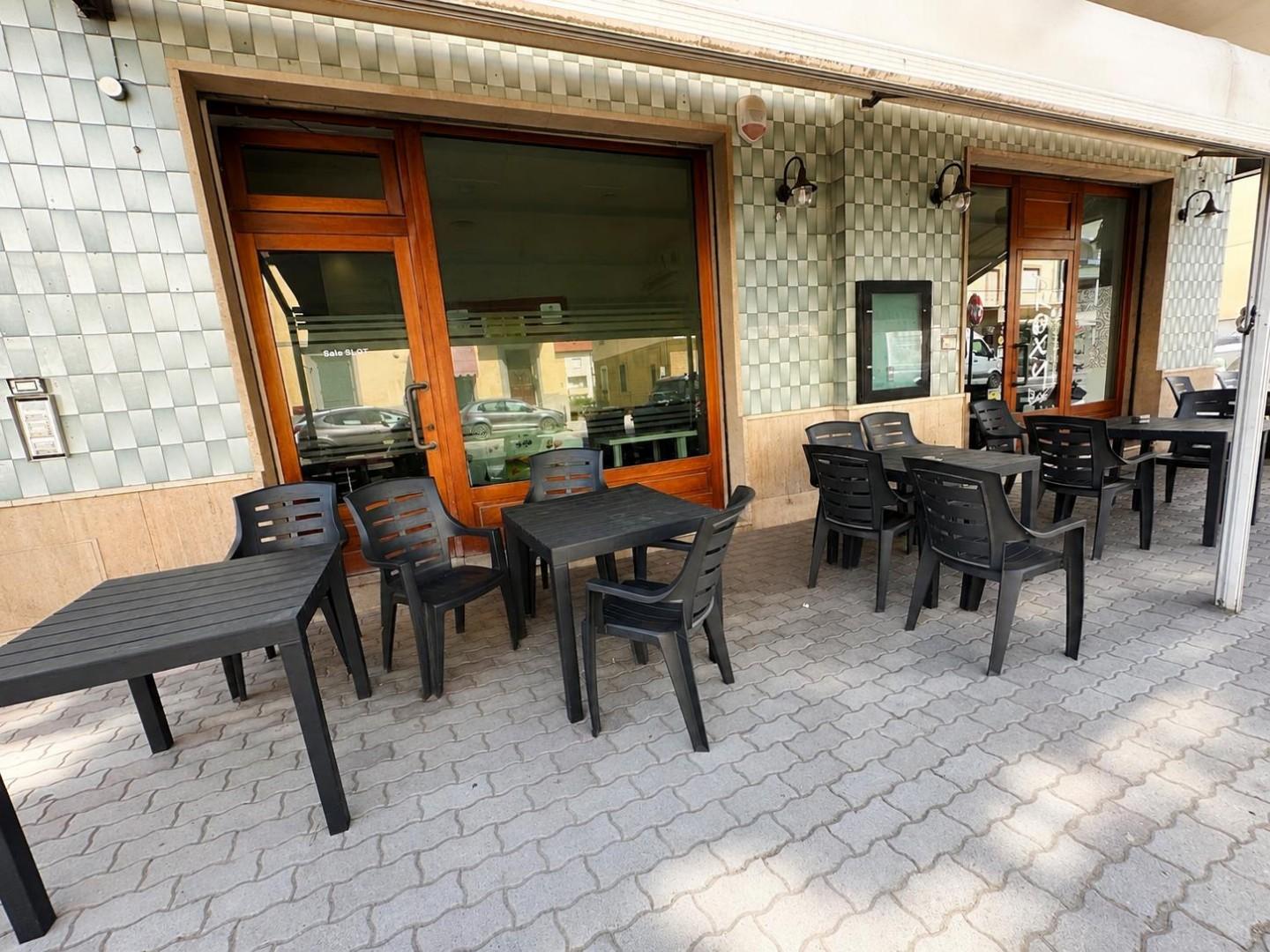 Locale commerciale in vendita, Campiglia Marittima venturina terme