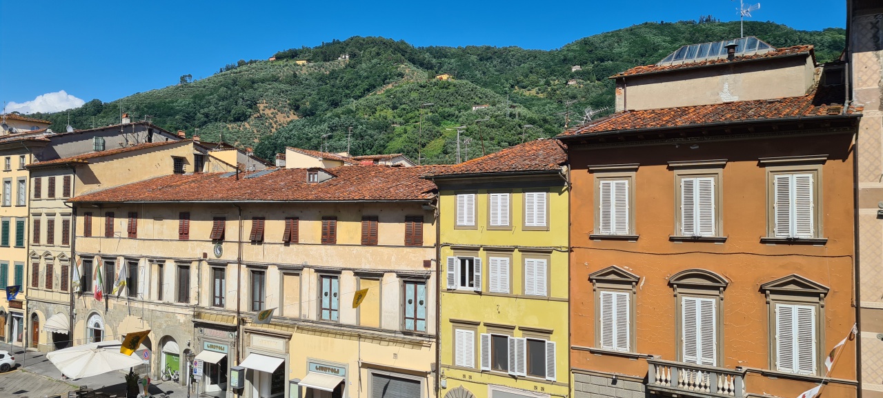 Trilocale in vendita a Pescia