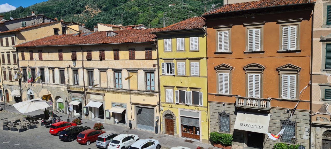 Trilocale in vendita a Pescia