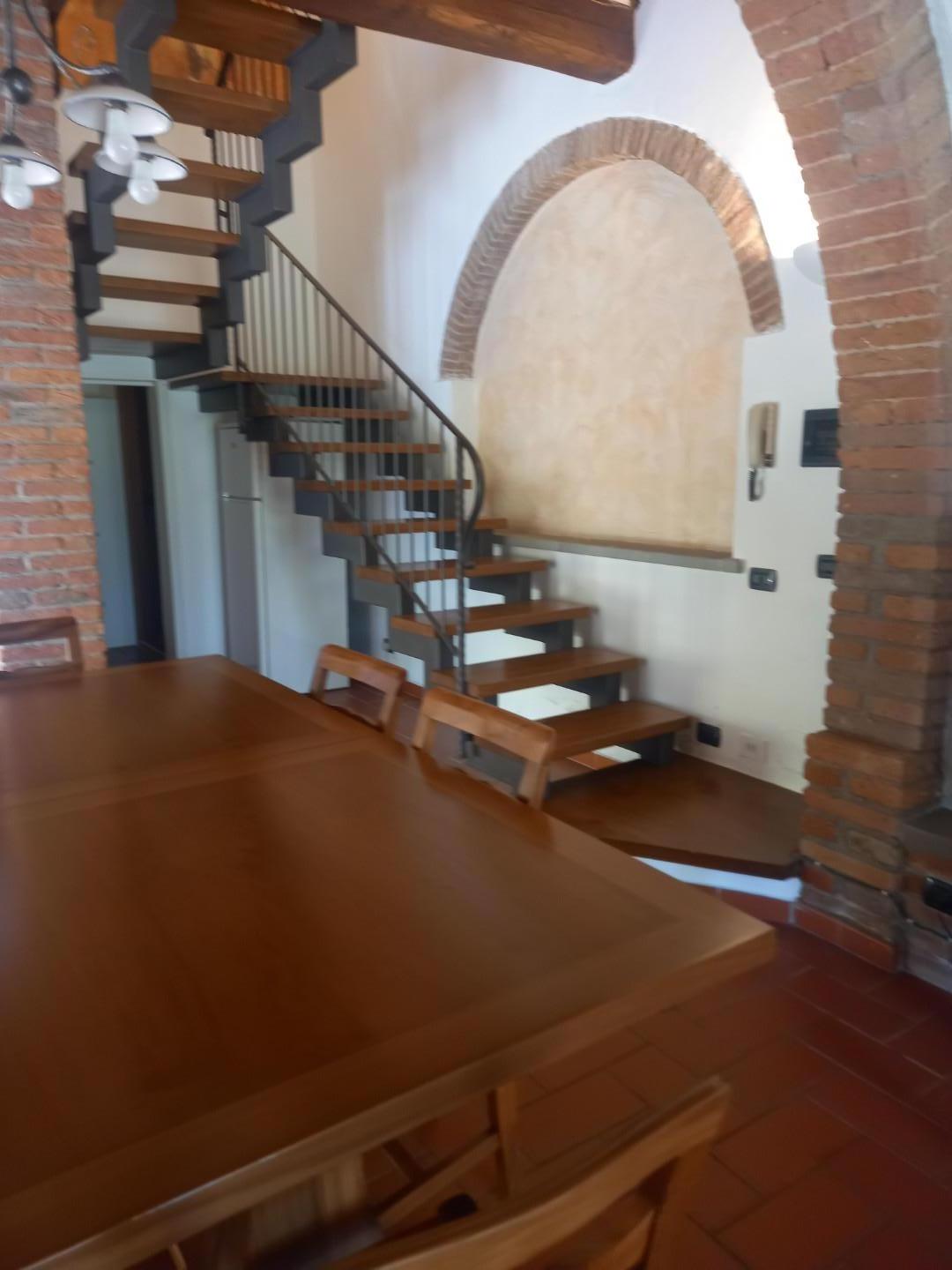 Casa indipendente arredata in affitto, Pontedera montecastello