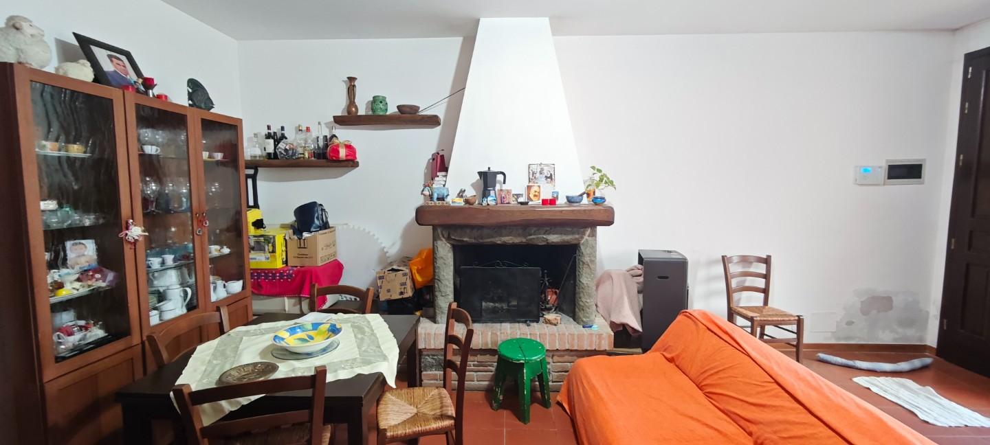 Villa con giardino a Ponsacco