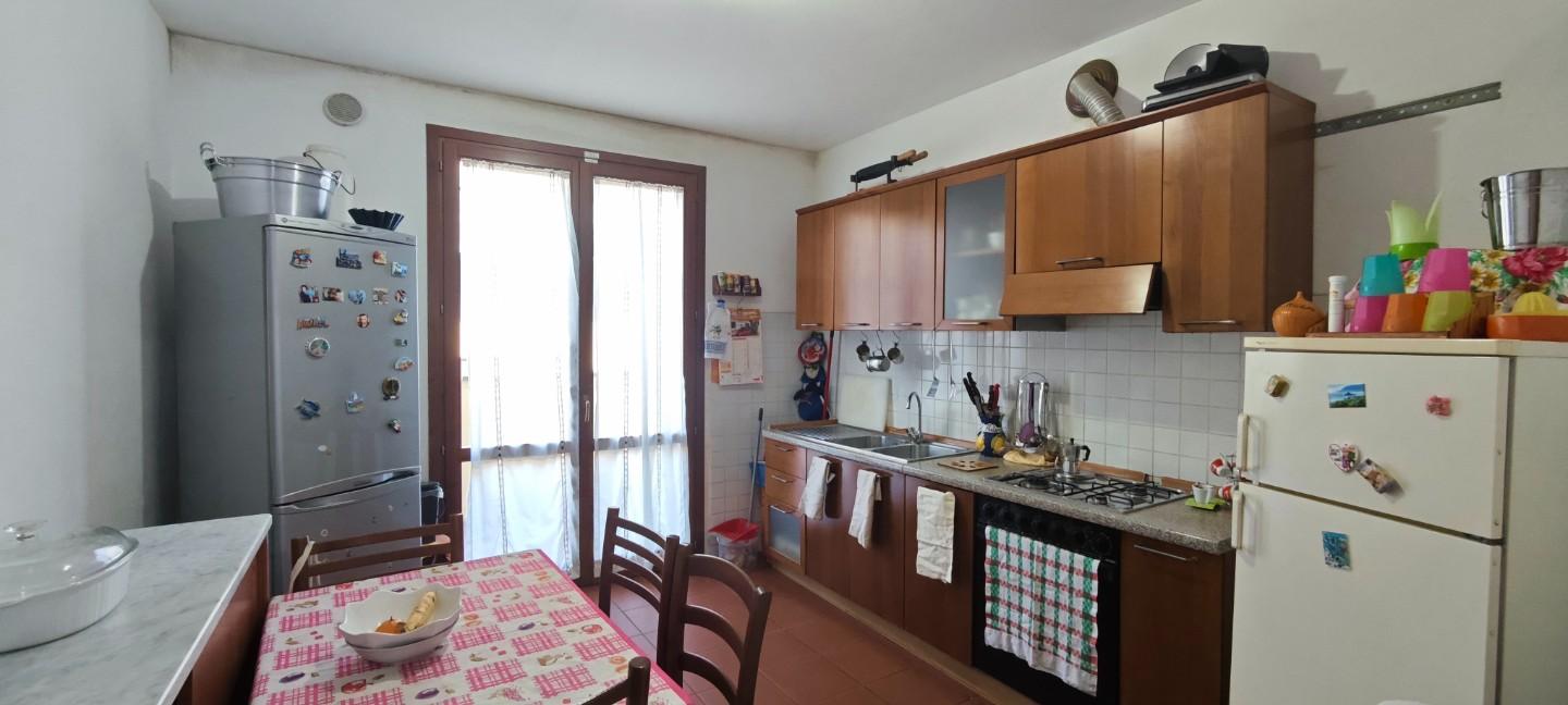 Villa con giardino a Ponsacco