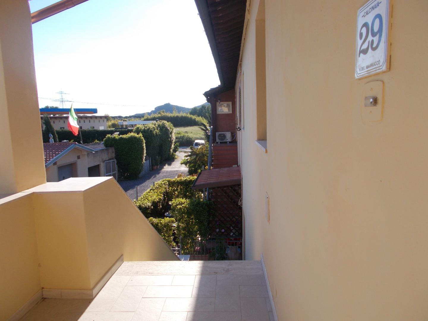 Quadrilocale arredato in affitto a Calcinaia