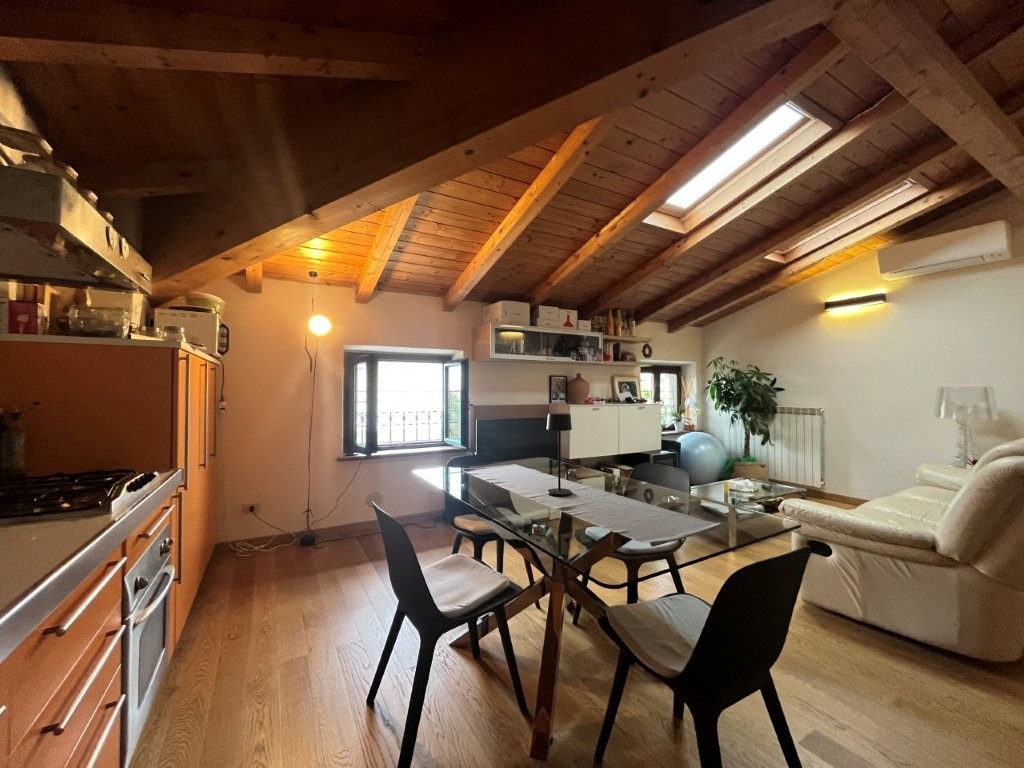 Appartamento ristrutturato a Pietrasanta