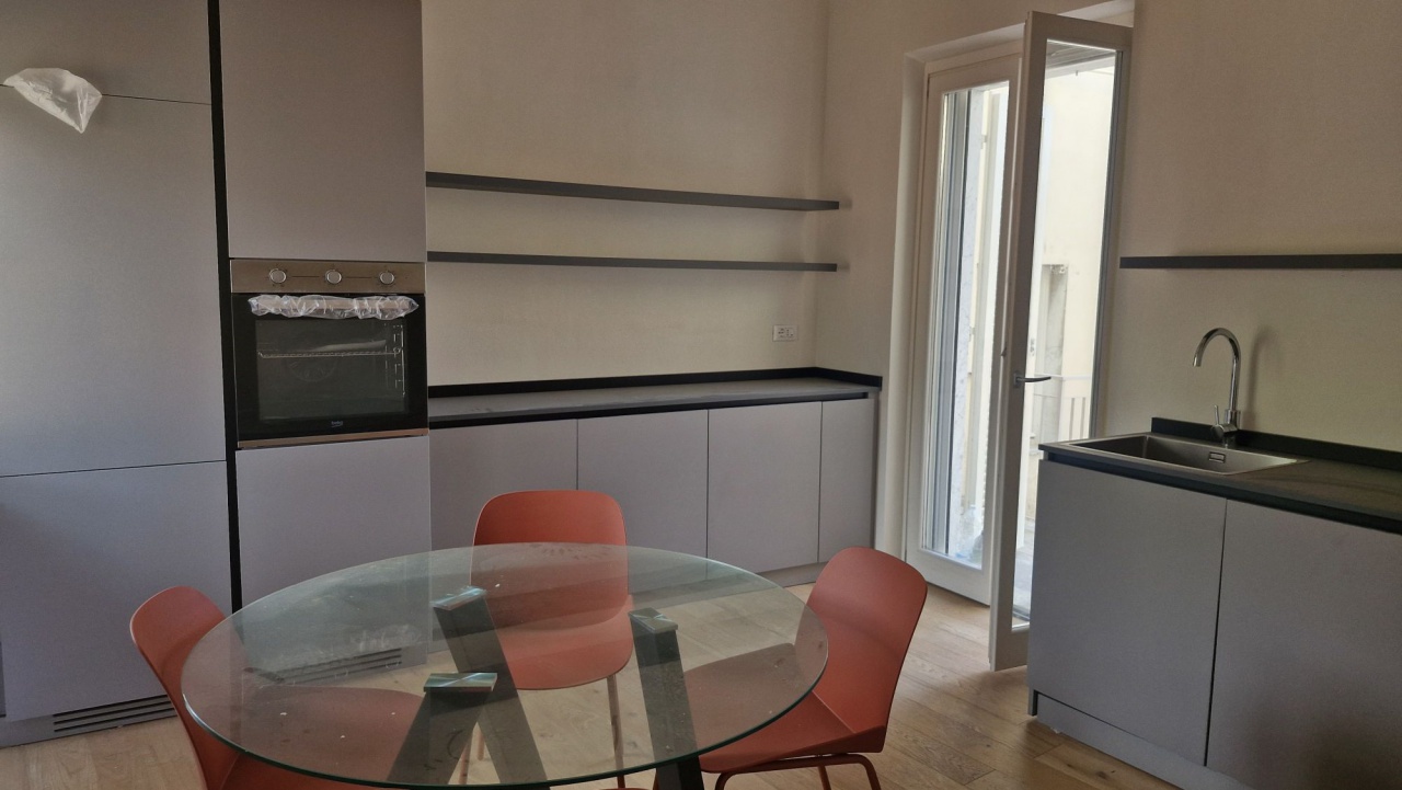 Trilocale con terrazzo a Pietrasanta