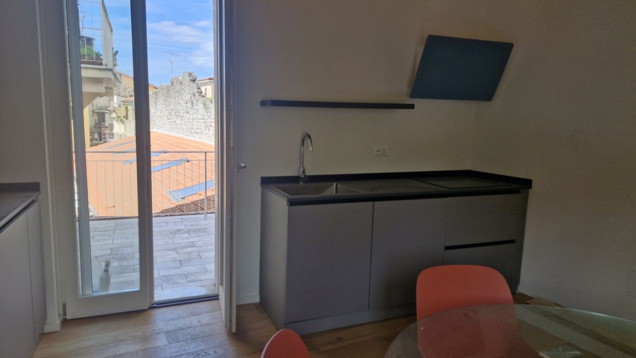 Trilocale con terrazzo a Pietrasanta