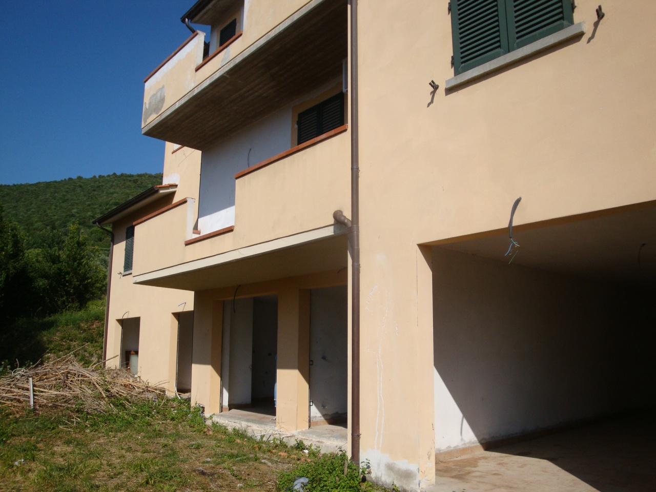Trilocale nuovo a Santa Luce