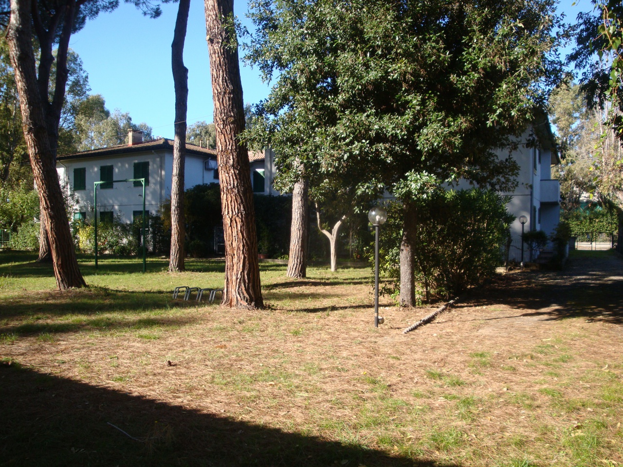 Trilocale in vendita a Cecina