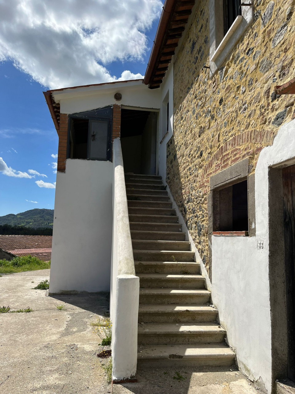 Attivit commerciale in vendita a Montecatini Val di Cecina