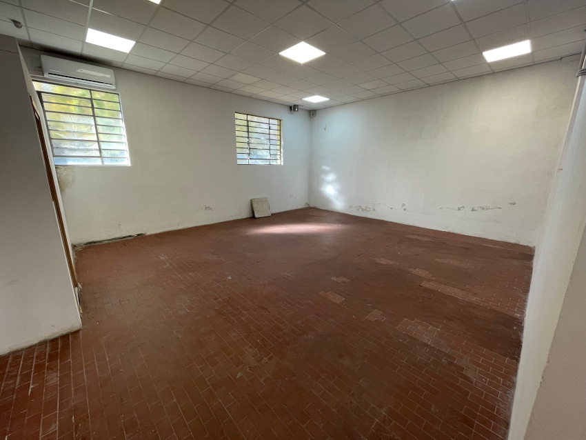 Attivit commerciale in affitto/gestione a Prato