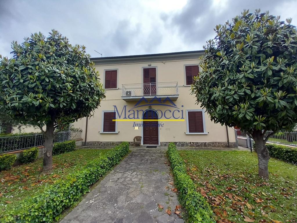Trilocale con giardino, Cascina san prospero navacchio