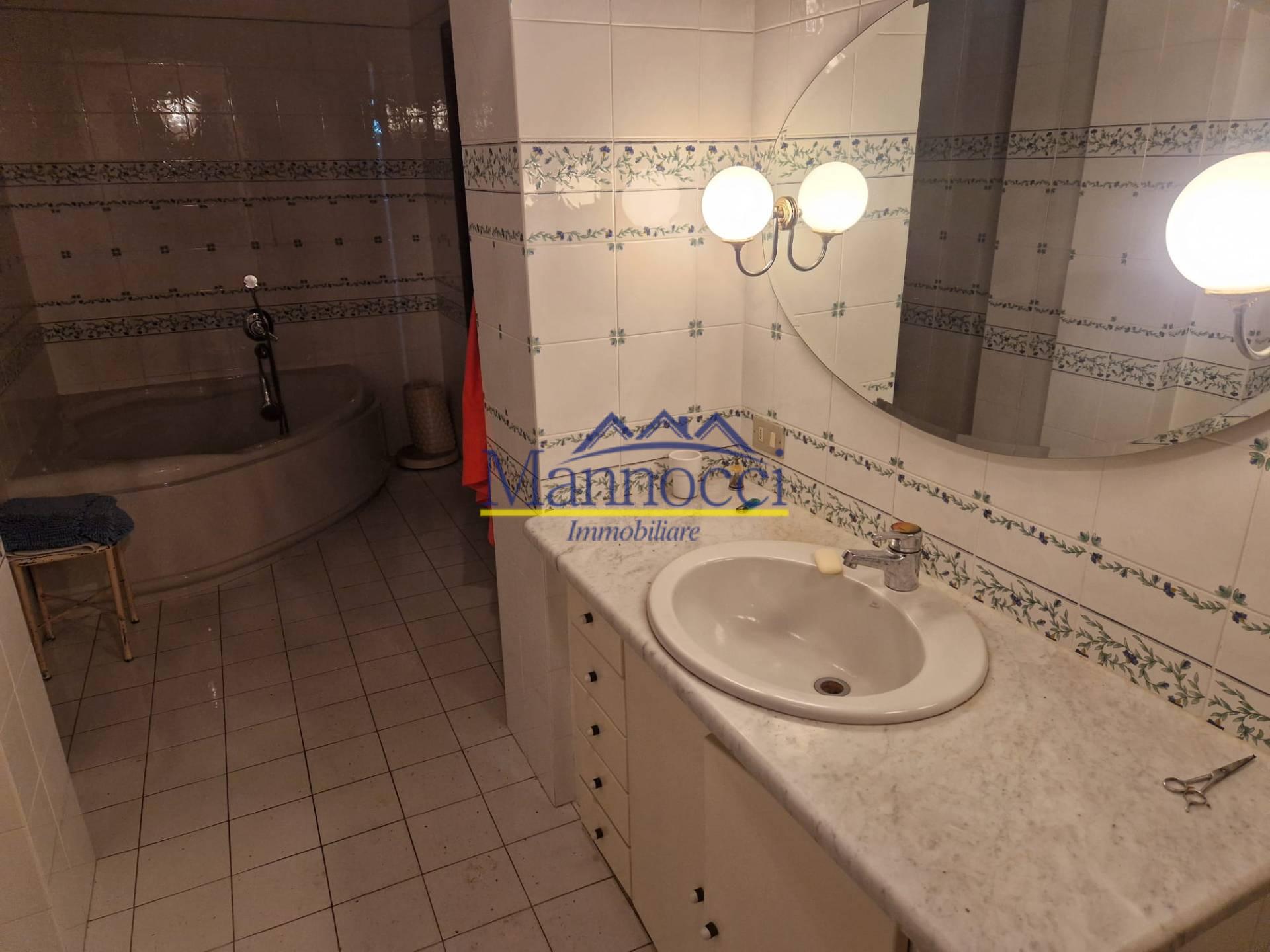 Rustico in vendita a Cascina