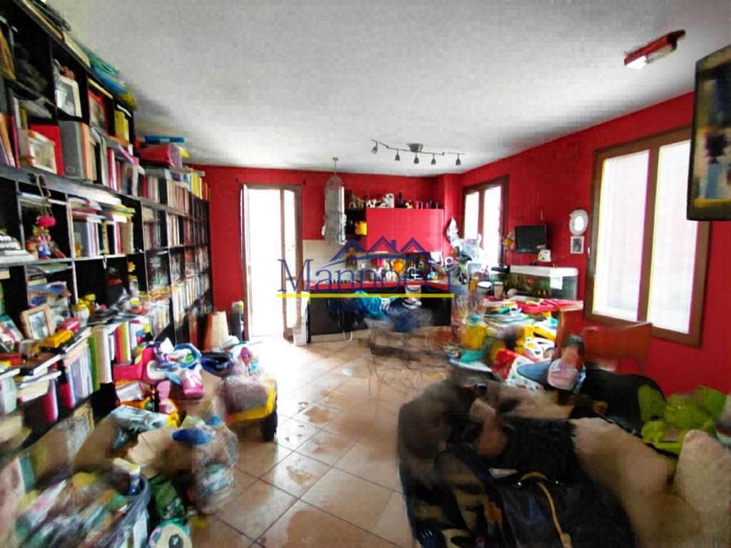 Quadrilocale con terrazzi, Pisa nova