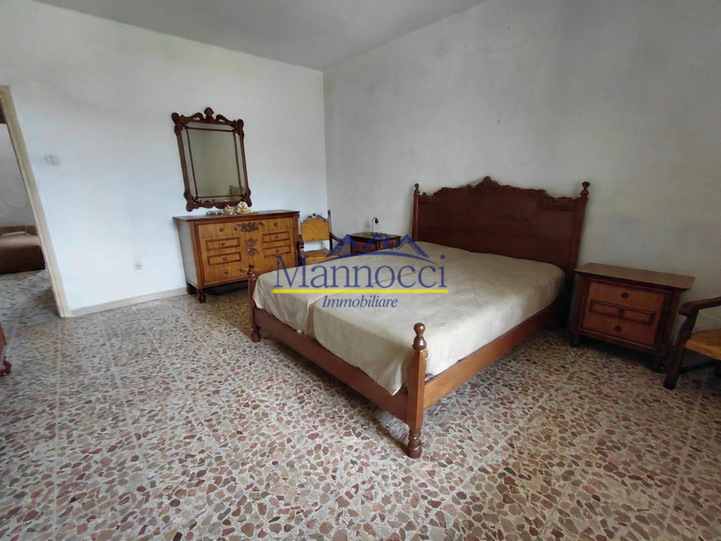 Bilocale con giardino, Cascina ripoli