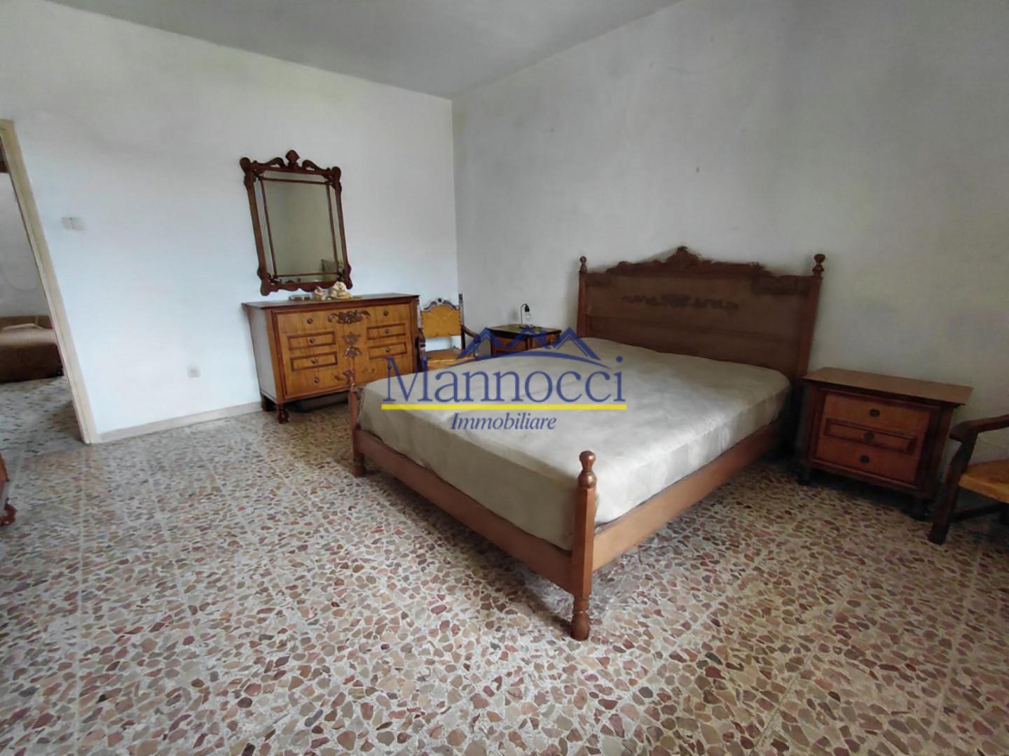 Bilocale con giardino, Cascina ripoli