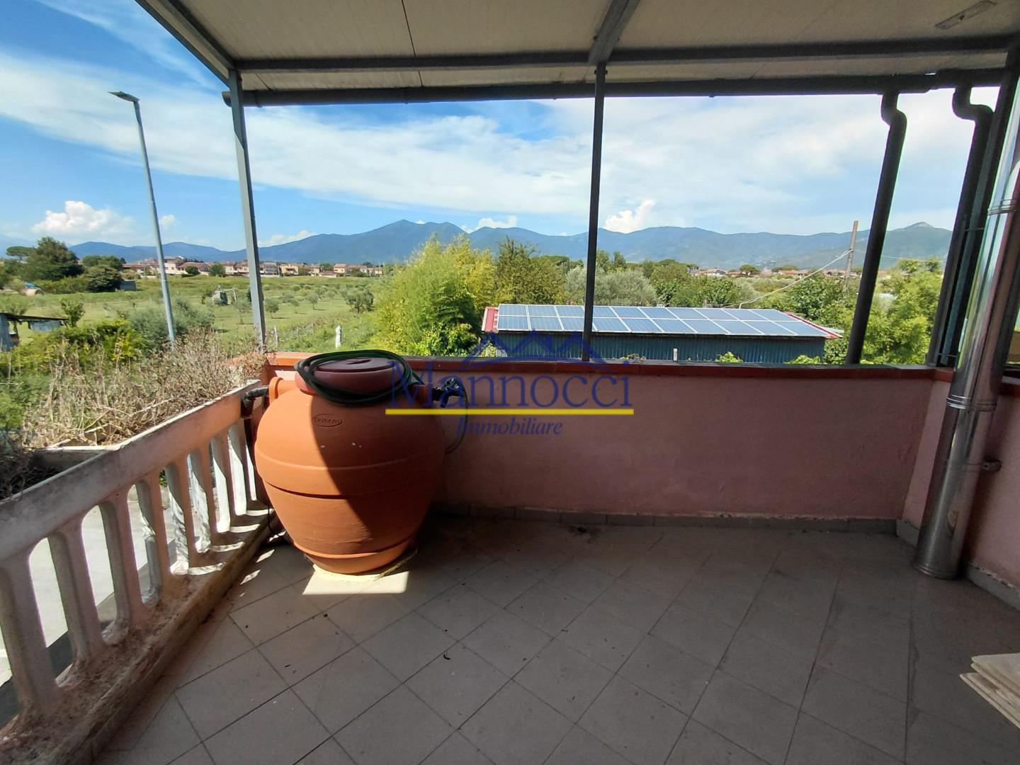 Casa indipendente con terrazzo, Cascina titignano