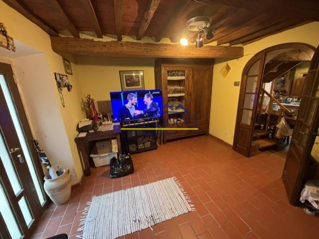 Casa – Calci, Castelmaggiore