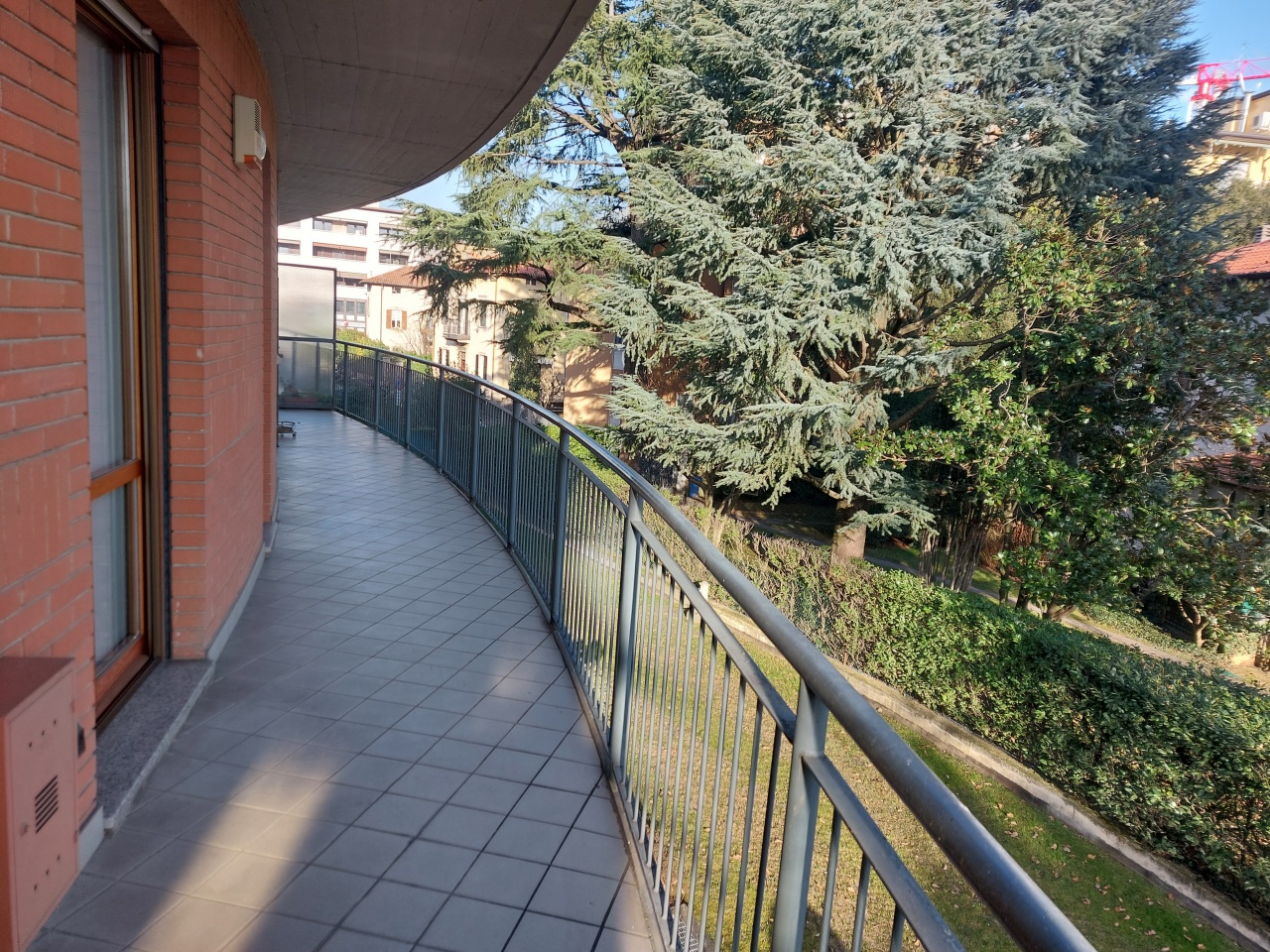 Trilocale arredato in affitto in via corridoni, Bergamo