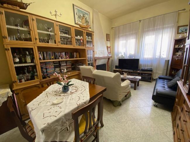 Villa in vendita, Viareggio darsena