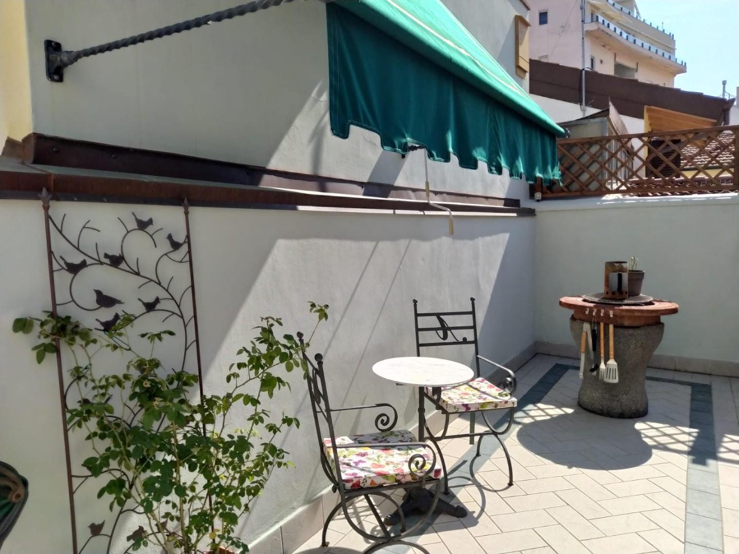 Appartamento ristrutturato, Viareggio centro mare