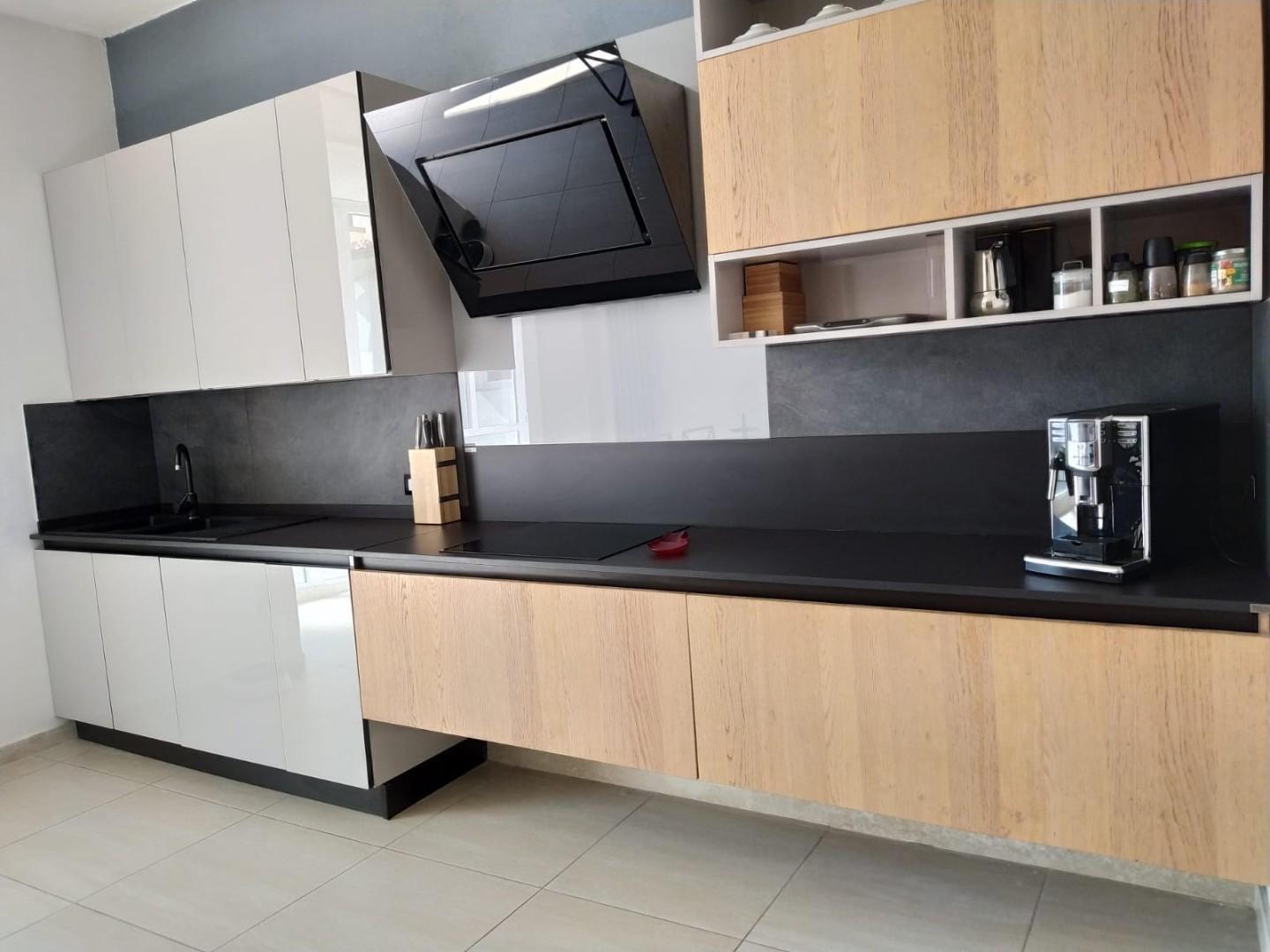 Appartamento ristrutturato, Viareggio centro mare