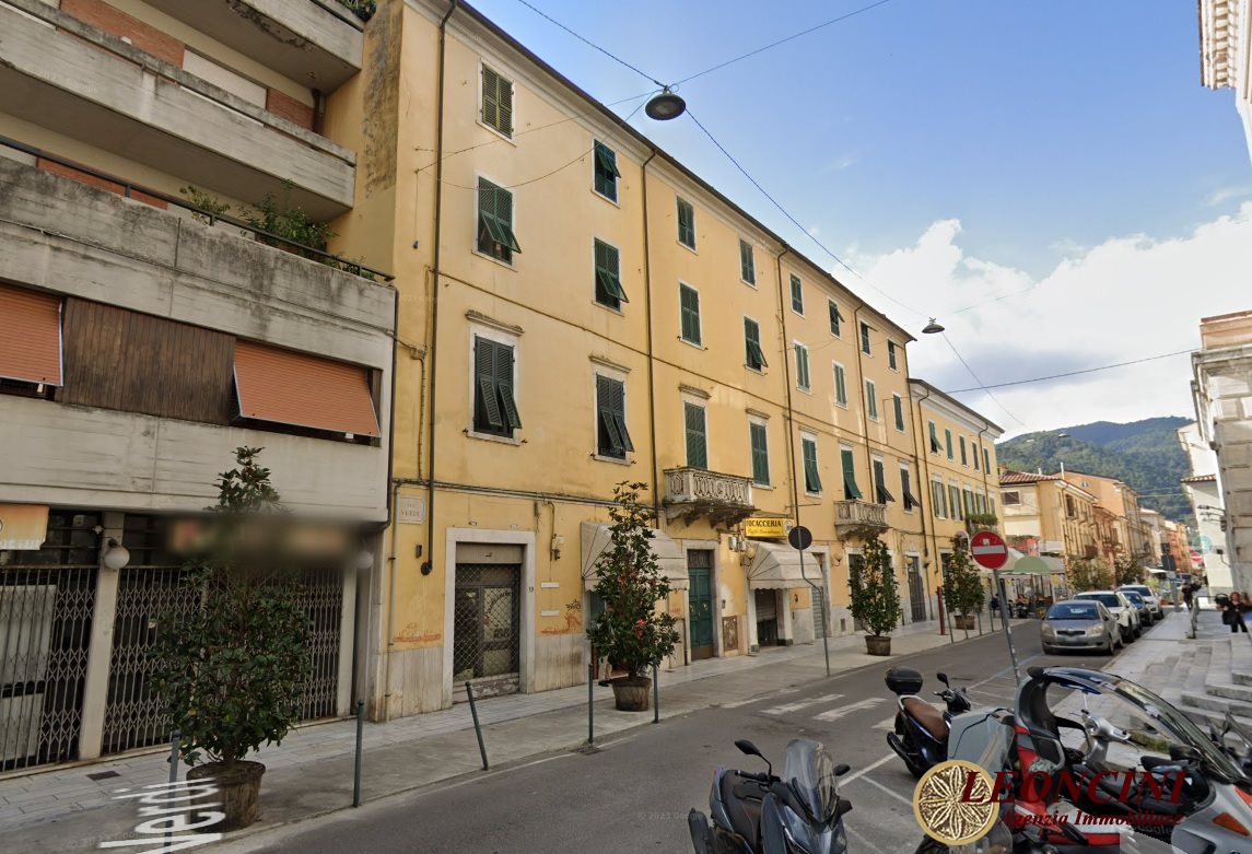 Trilocale in vendita a Carrara