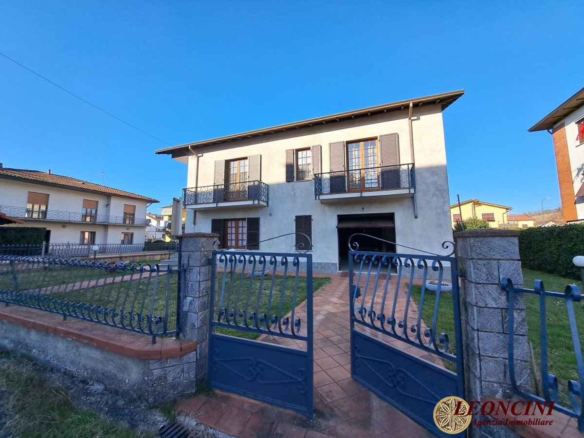 Villa in vendita a Aulla